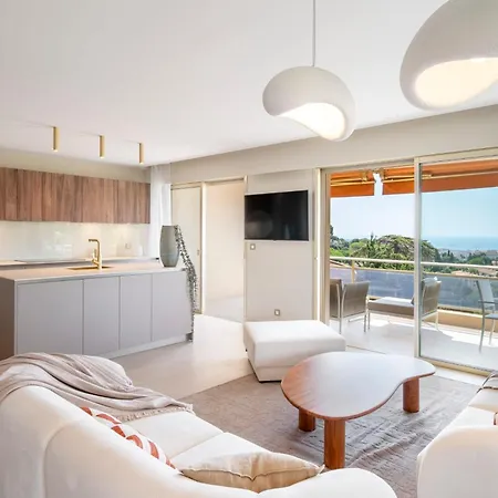 Ref 1965 - - Sea View For Rent *